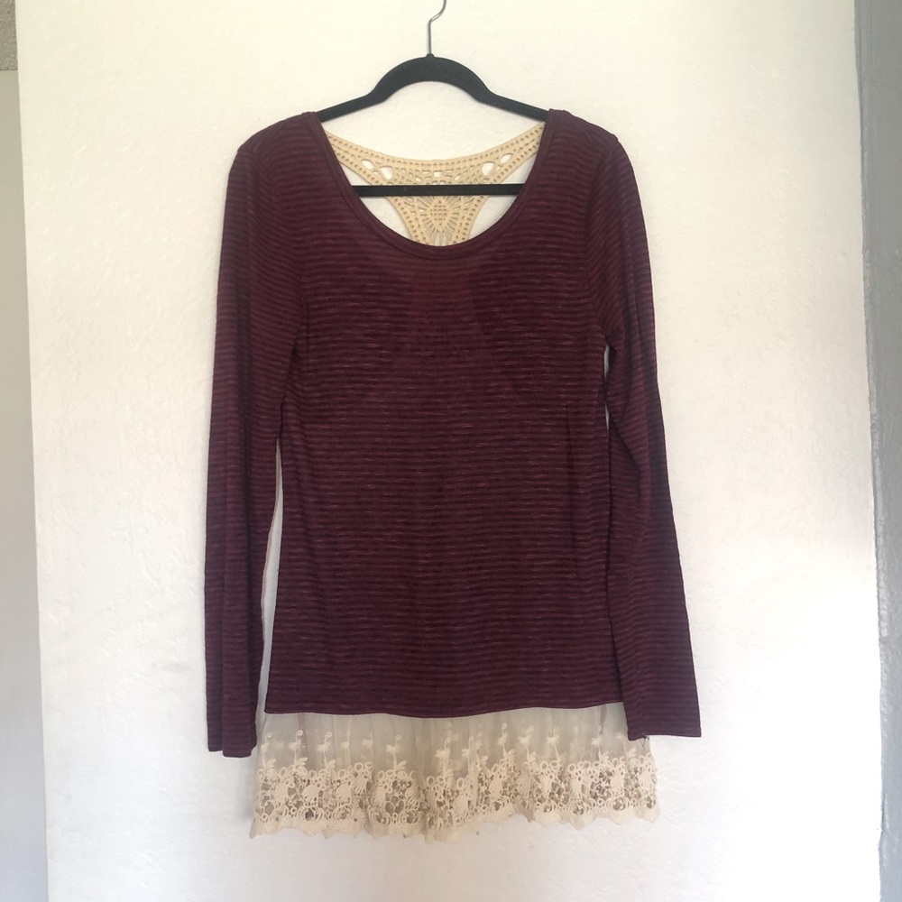 Jolt layered top